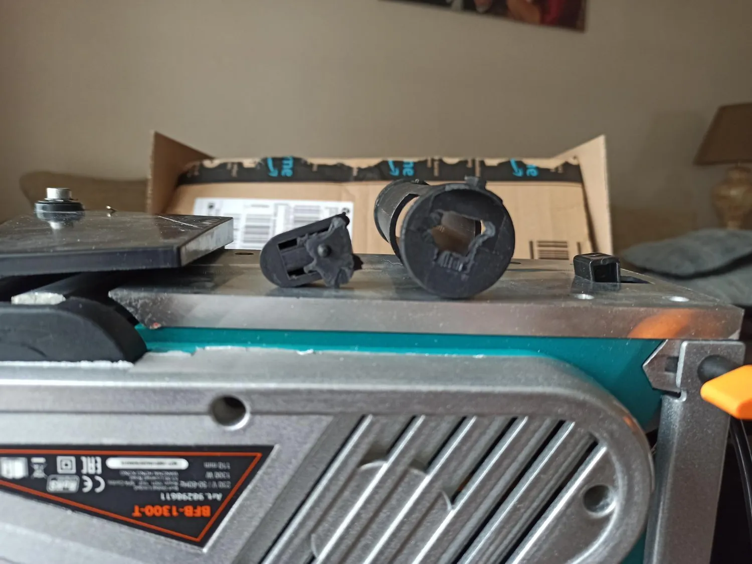 Bort BFB-1300-T Elektrohobel 110 mm 1300 W stationär