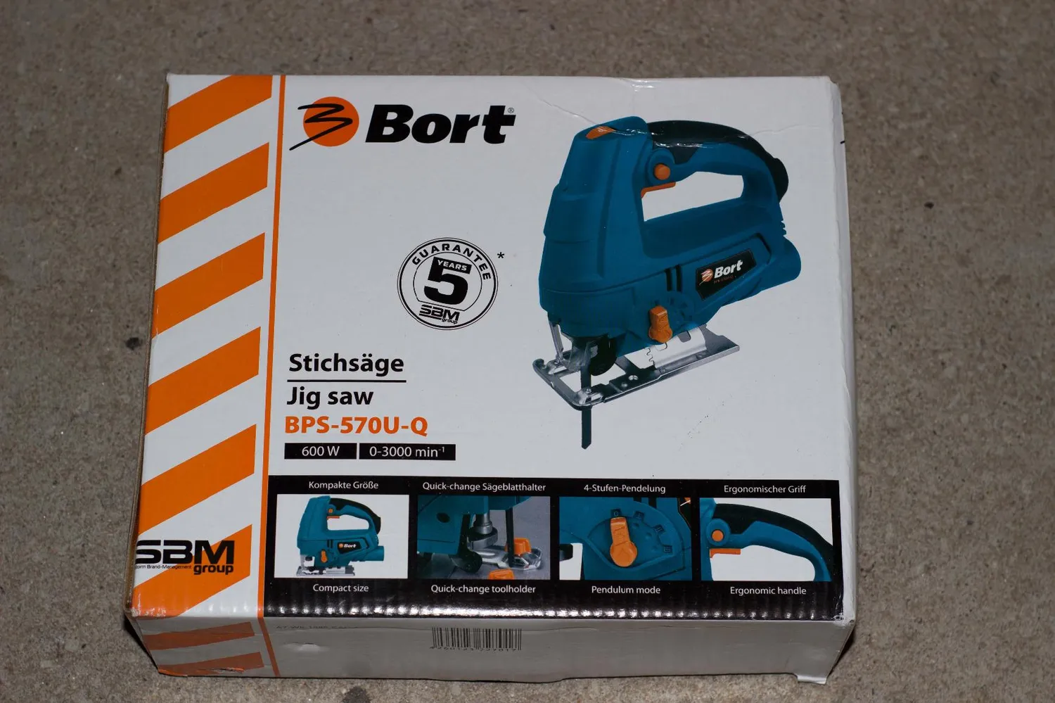 Bort BPS-570U-Q Stichsäge 570 W mit Pendelhub