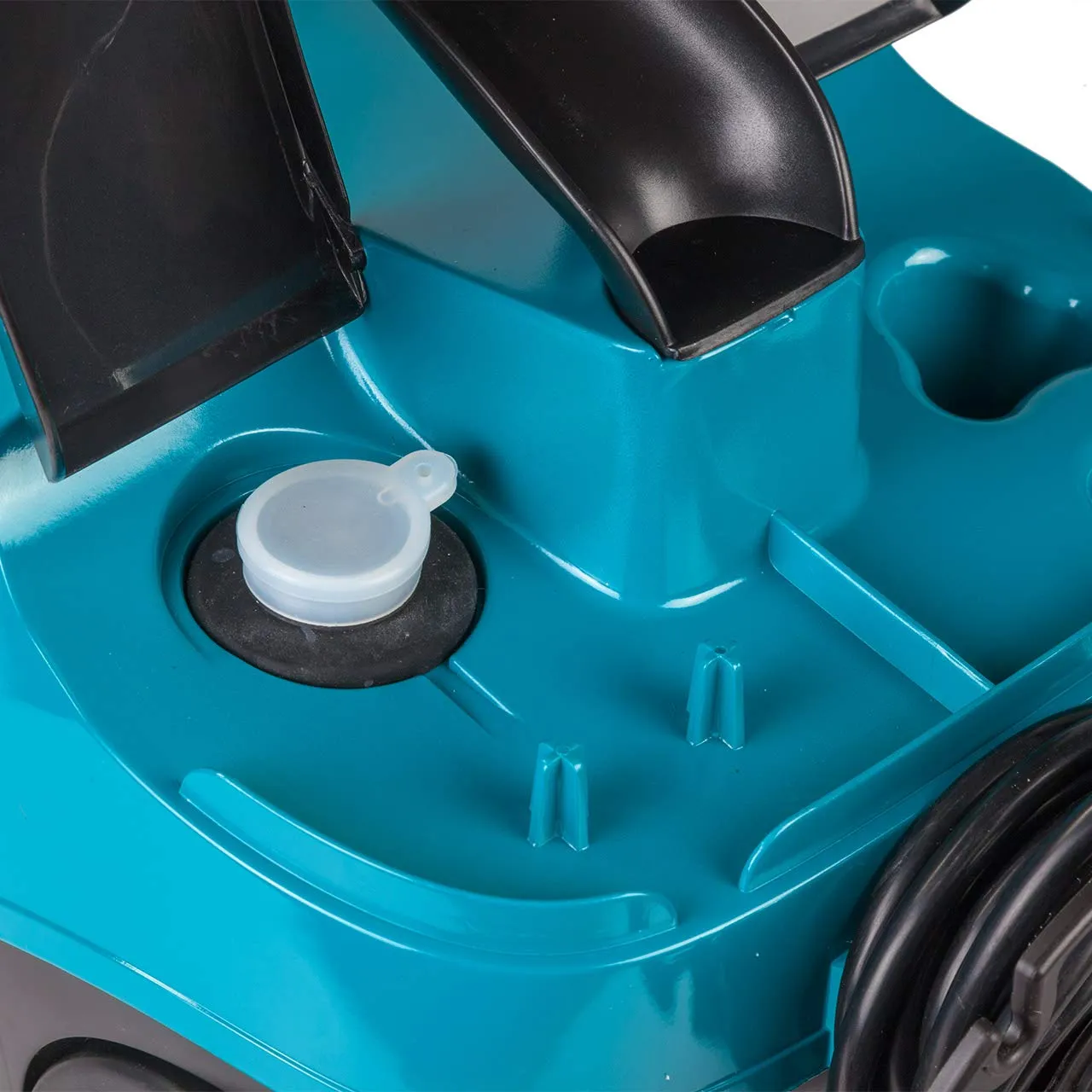 Bort BDR-2500-RR Dampfreiniger 2200 W 1,5 l mit Zubehör