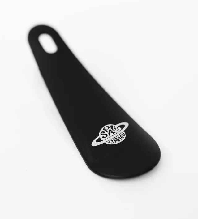 Space Brace Shoe Horn Schuhanzieher Taschenformat
