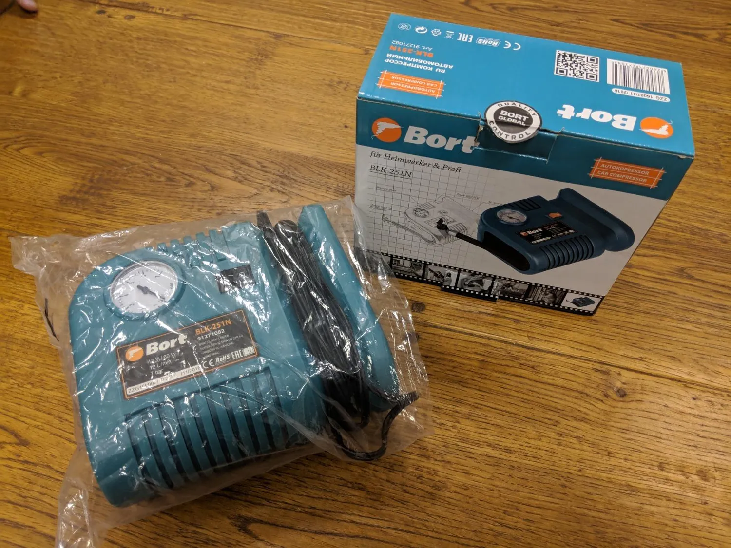 Bort BLK-251N Autokompressor 12 V 12 l/min